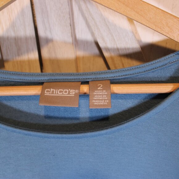 Chico’s Blue Lightweight Top Size 2 - Picture 3 of 5